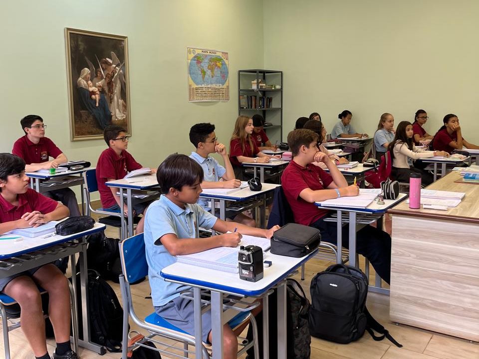 Turma do Fundamental II durante a aula